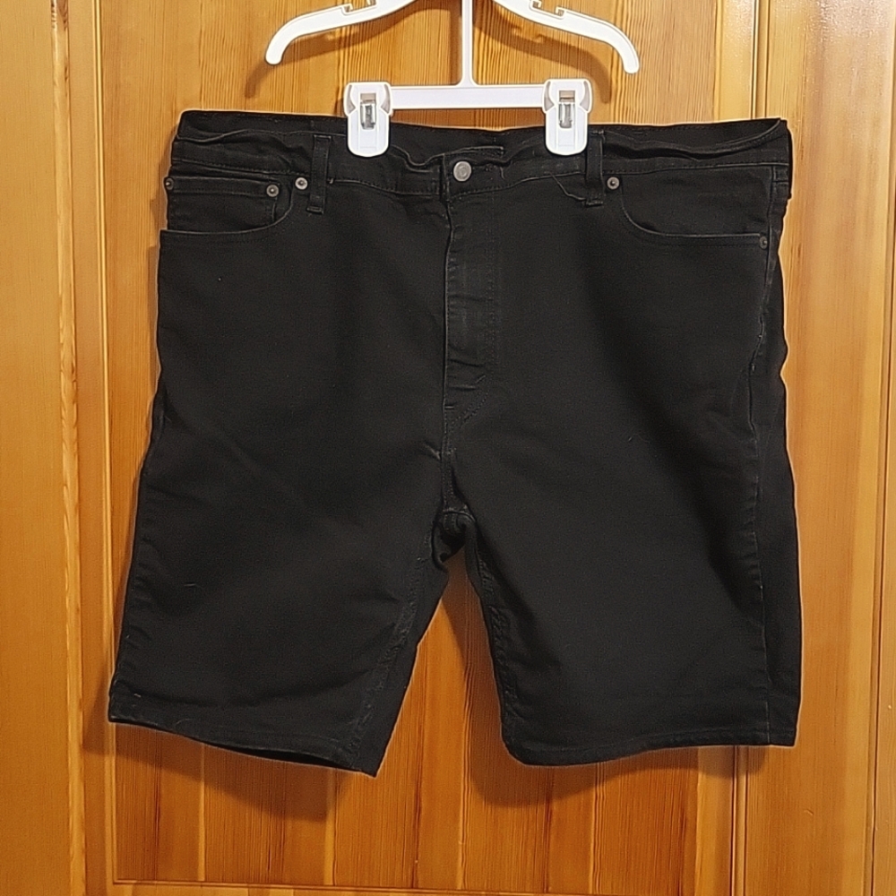 Men's Levi's shorts size 42